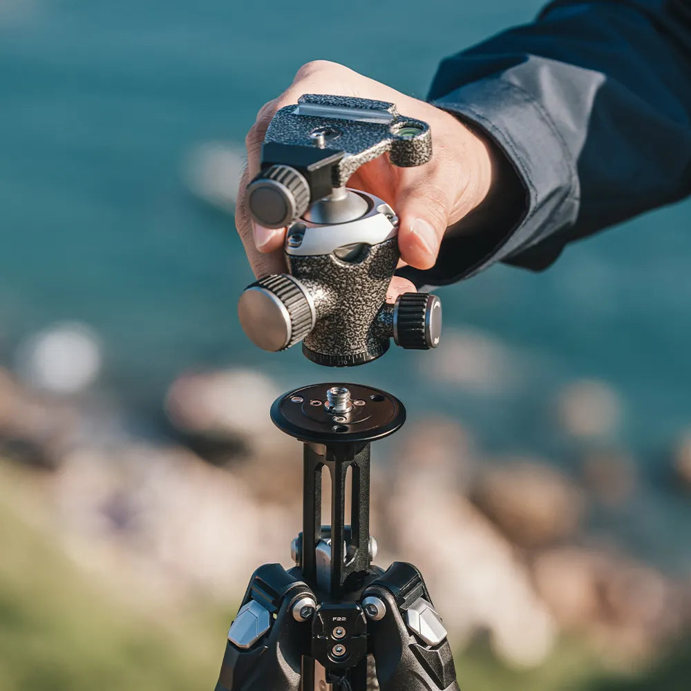 FALCAM TreeRoot Quick Lock Travel Tripod R141K-A130