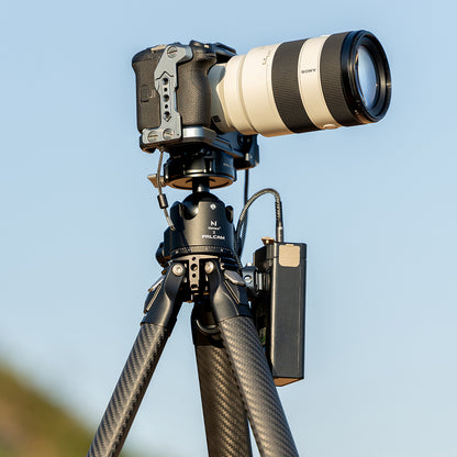 TreeRoot Carbon Fiber Small Tripod R140T, 4-Section Legs,Quick Lock Tripod Only-T00A4904