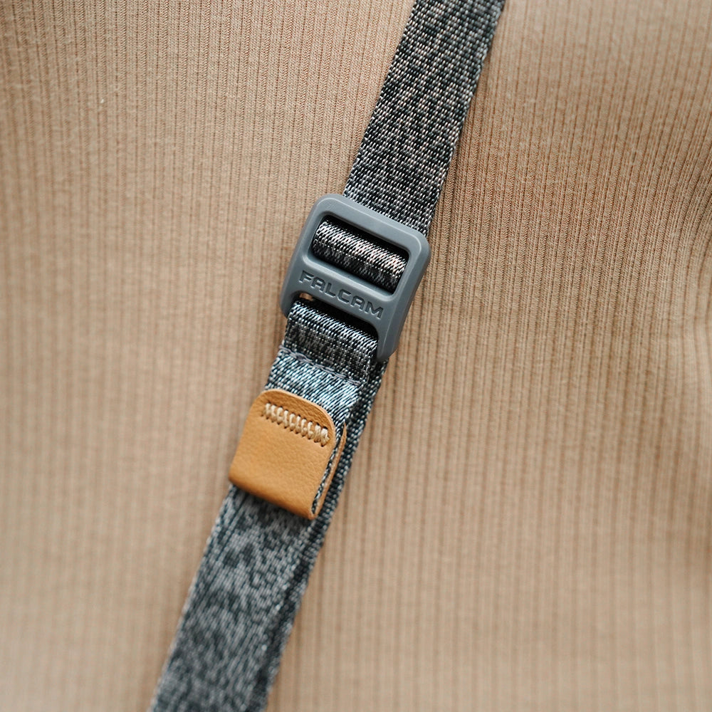 FALCAM Maglink Quick Magnetic Buckle Shoulder Strap Lite V2 M00B5102